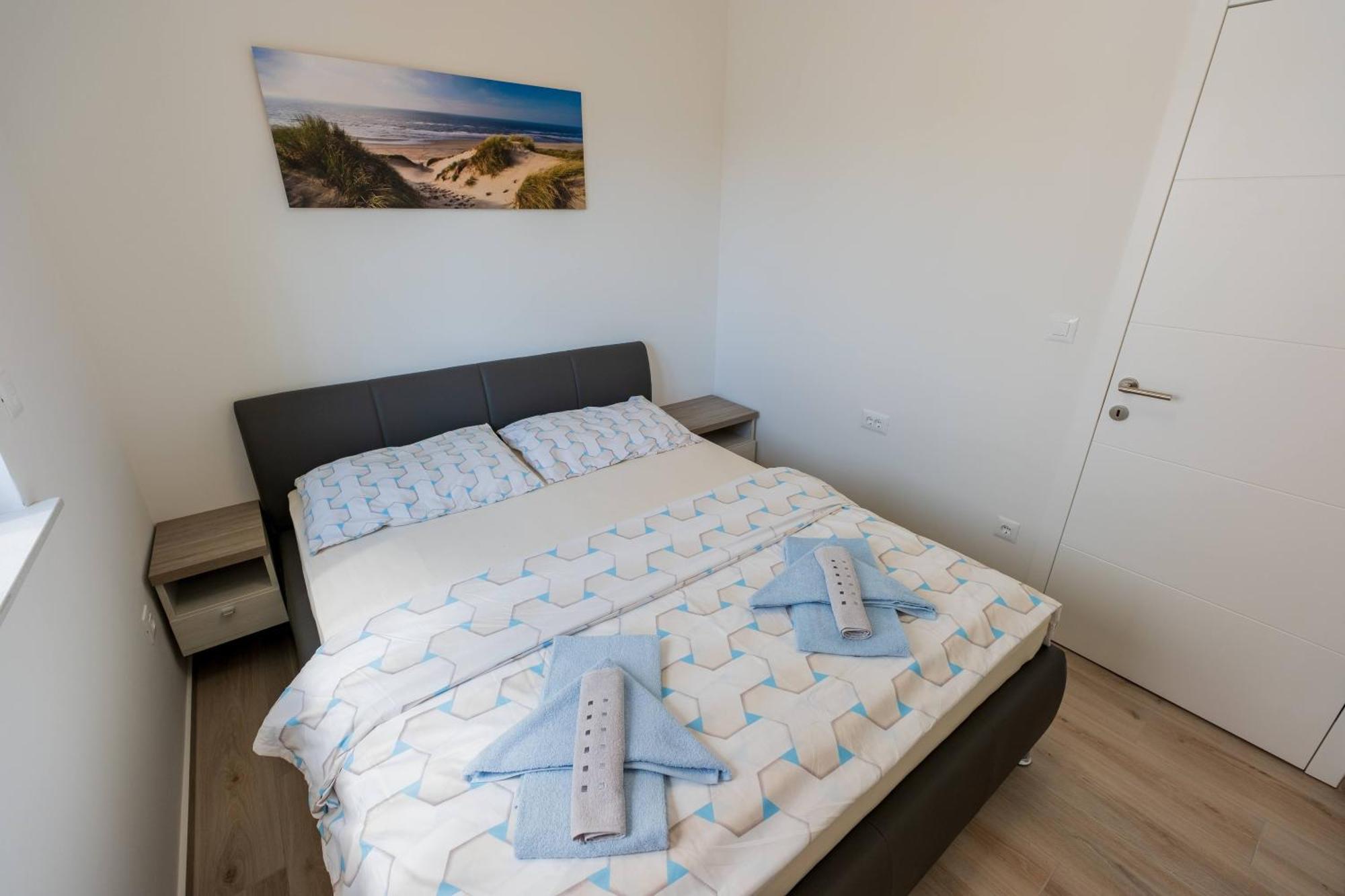 Three-Bedroom Premium Holiday Home Atmosfera With Private Pool&Sauna Vodice Extérieur photo